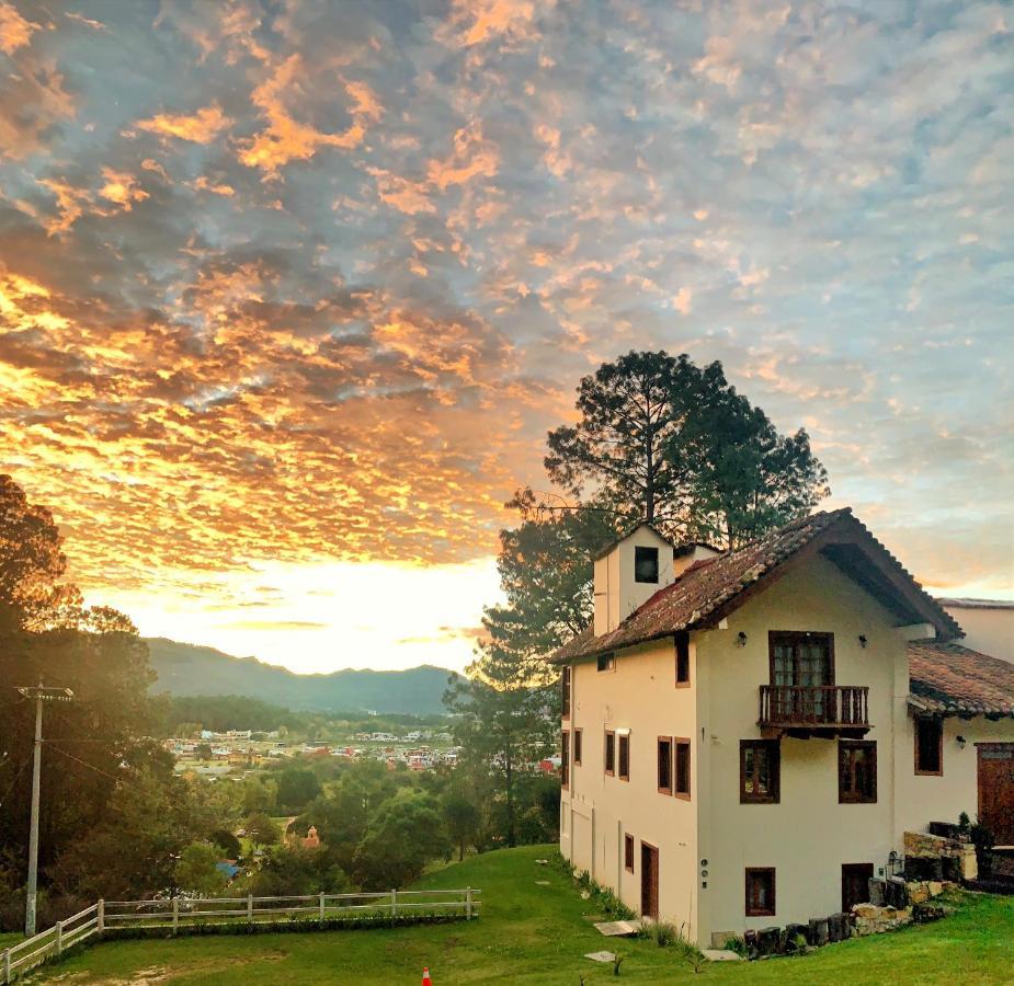 Cortijo La Casona Hotell San Cristóbal de Las Casas Exteriör bild